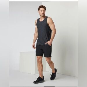 Vuori Black men’s kore shorts size XXL